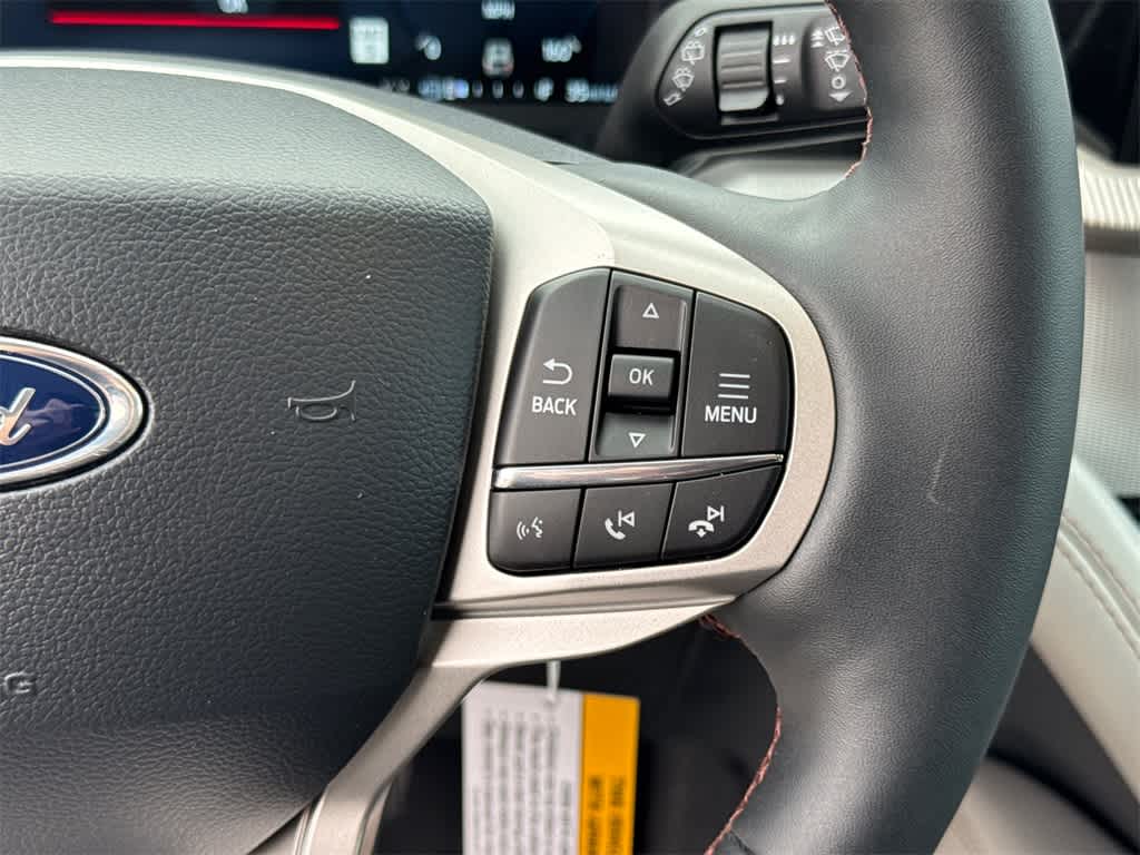 2026 Ford Explorer Active w/100A Pkg