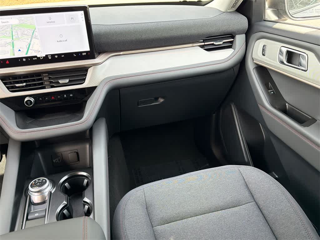 2026 Ford Explorer Active w/100A Pkg