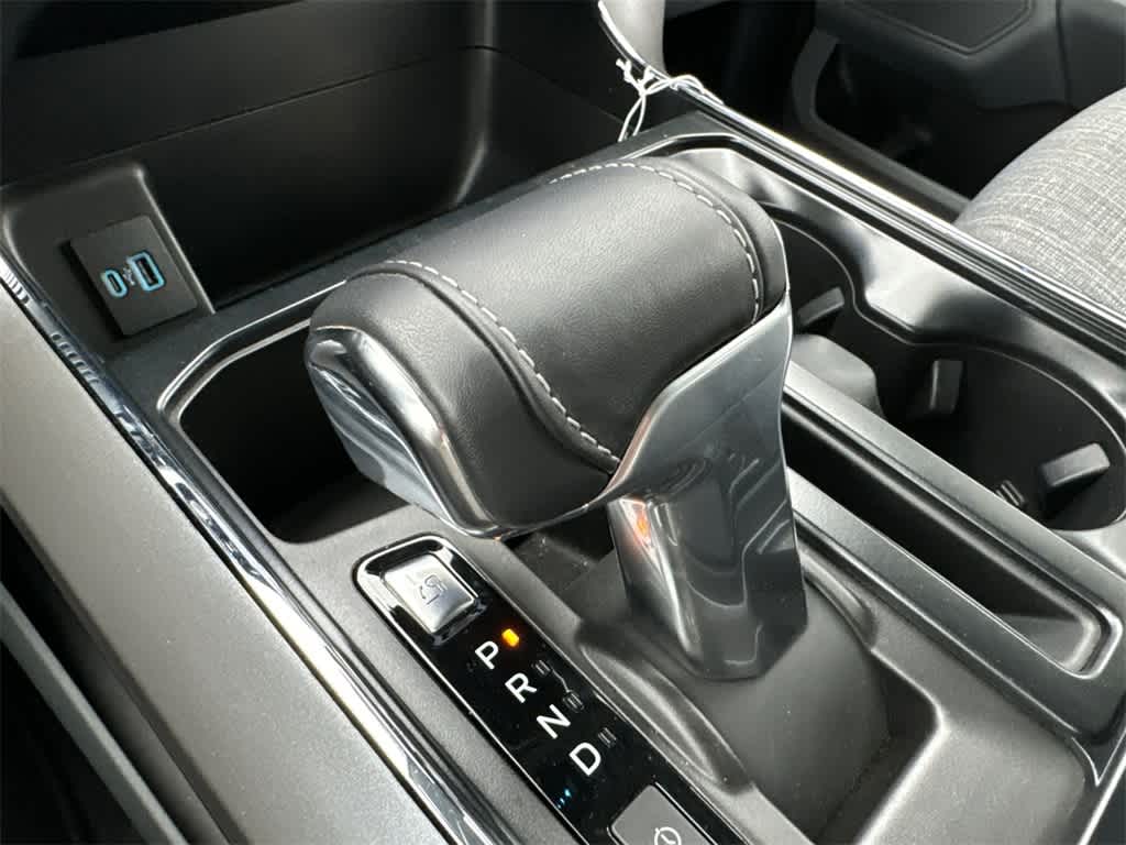 2023 Ford F-150 Lightning XLT