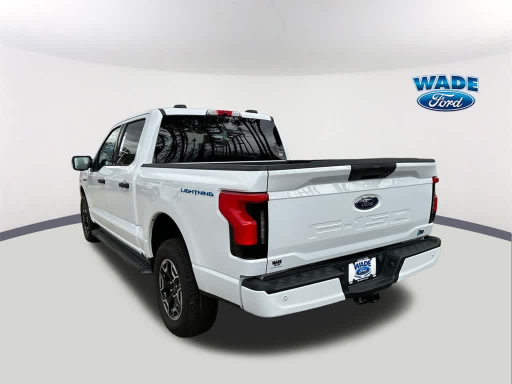 2023 Ford F-150 Lightning XLT