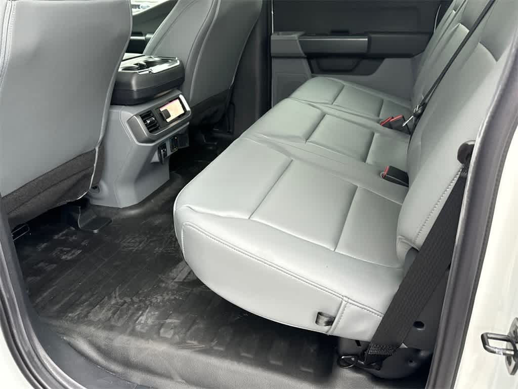 2023 Ford F-150 Lightning Pro