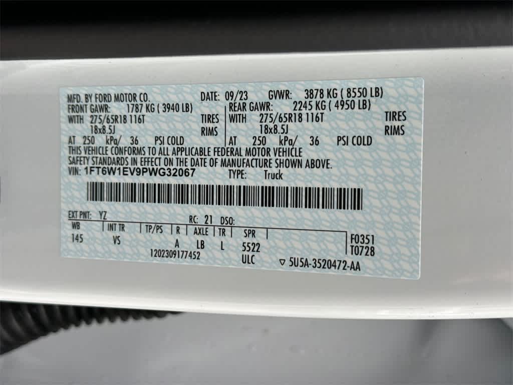 2023 Ford F-150 Lightning Pro