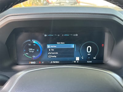 2025 Ford F-150 Lightning LARIAT