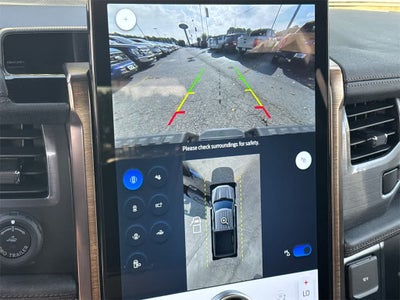 2025 Ford F-150 Lightning LARIAT