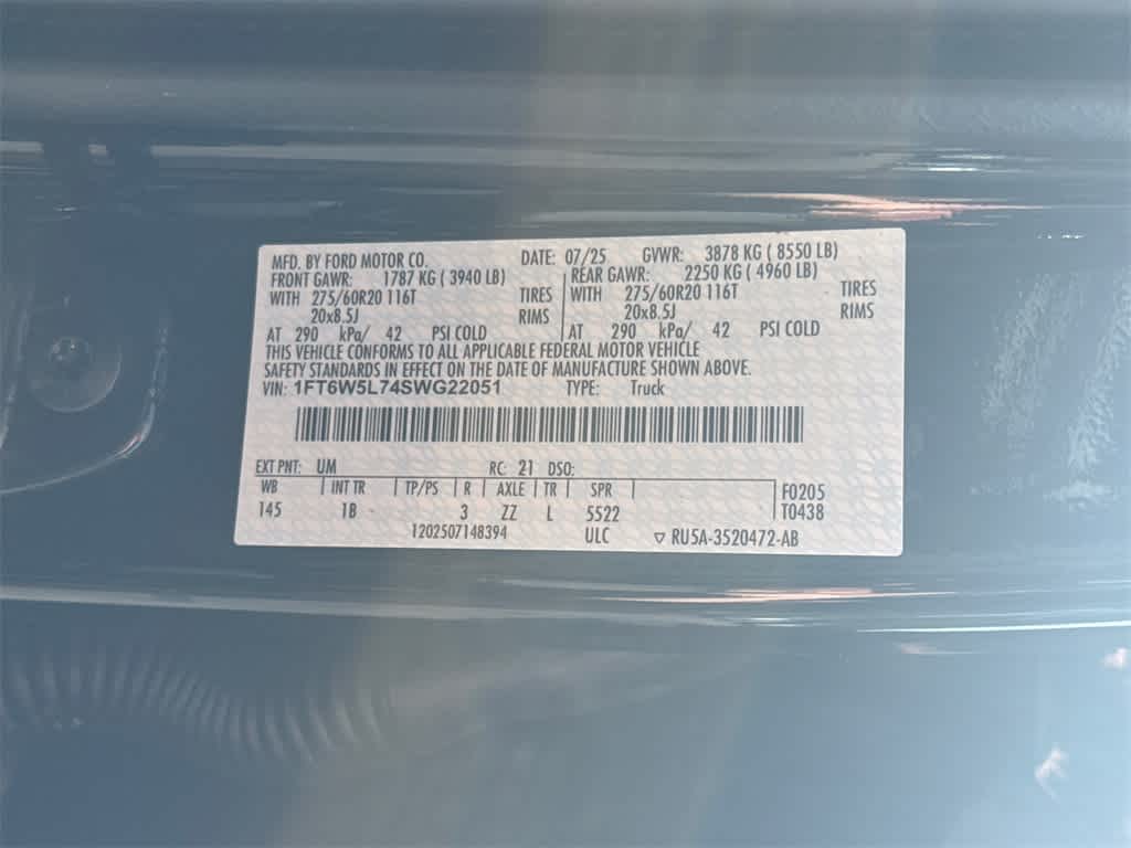 2025 Ford F-150 Lightning LARIAT