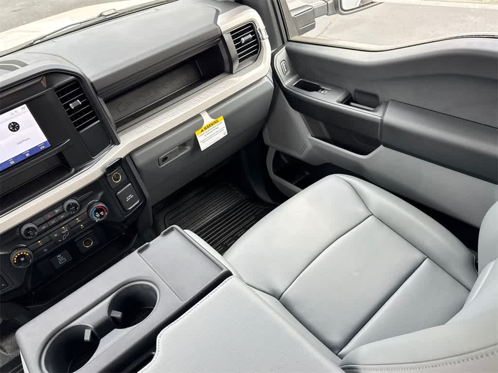 2025 Ford Super Duty F-250 SRW XL