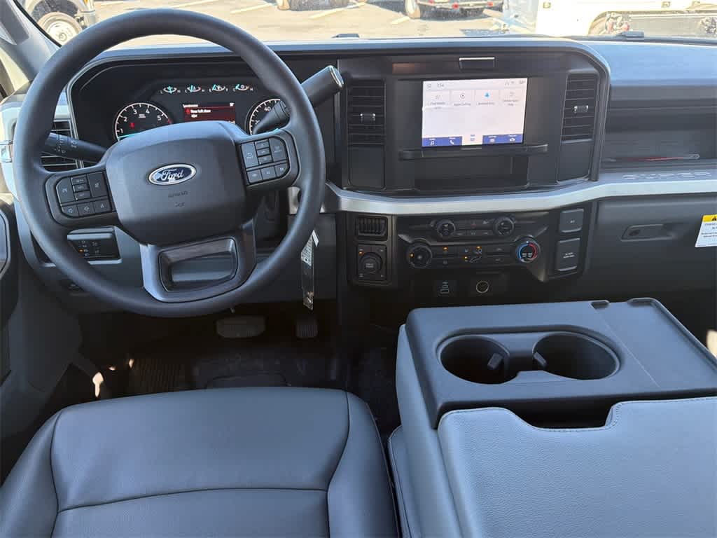 2025 Ford Super Duty F-250 SRW XL