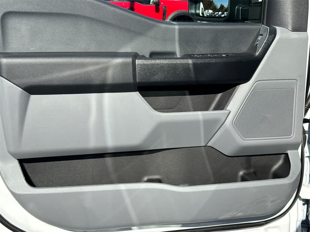 2025 Ford Super Duty F-250 SRW XL