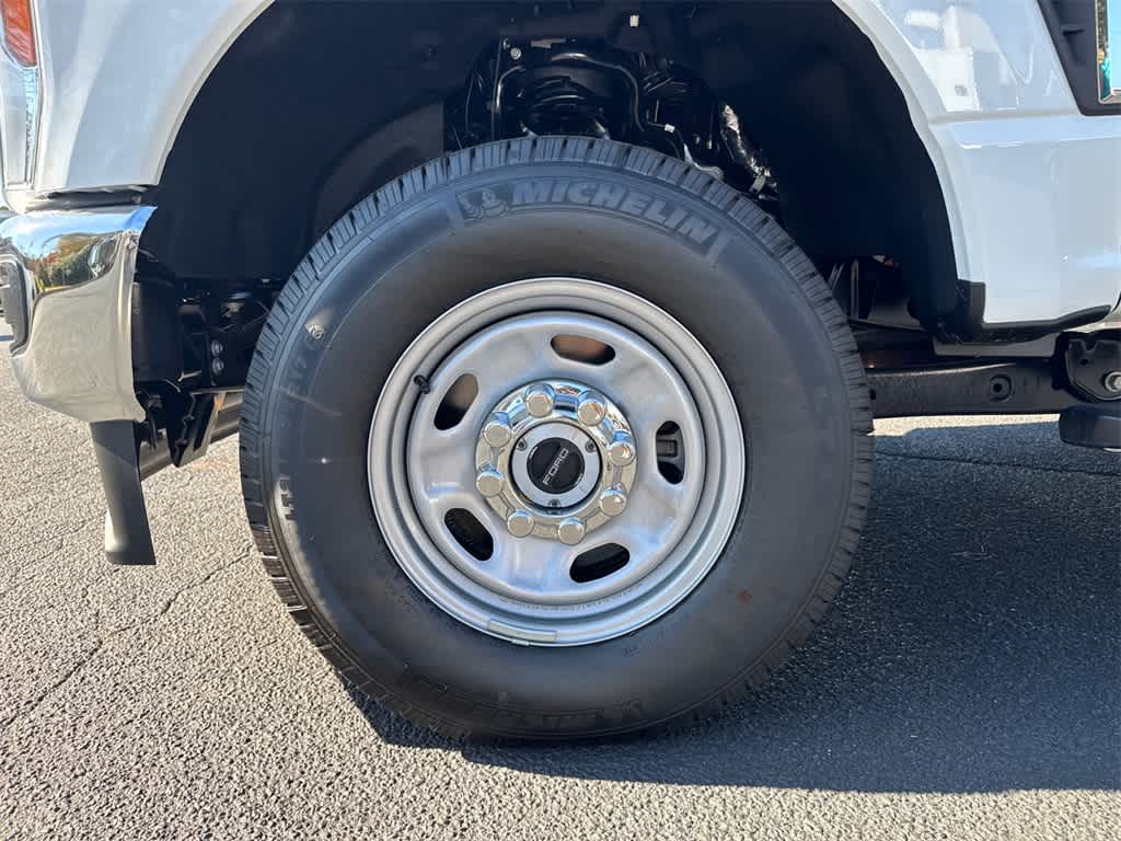 2025 Ford Super Duty F-250 SRW XL