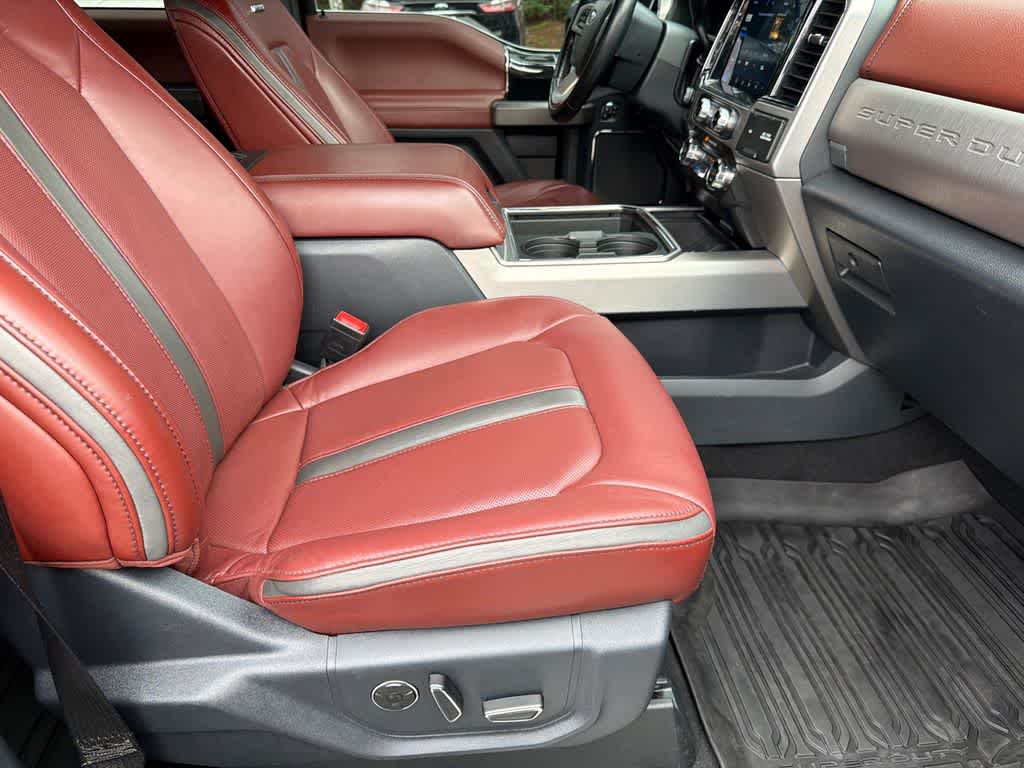 2022 Ford Super Duty F-250 SRW Platinum