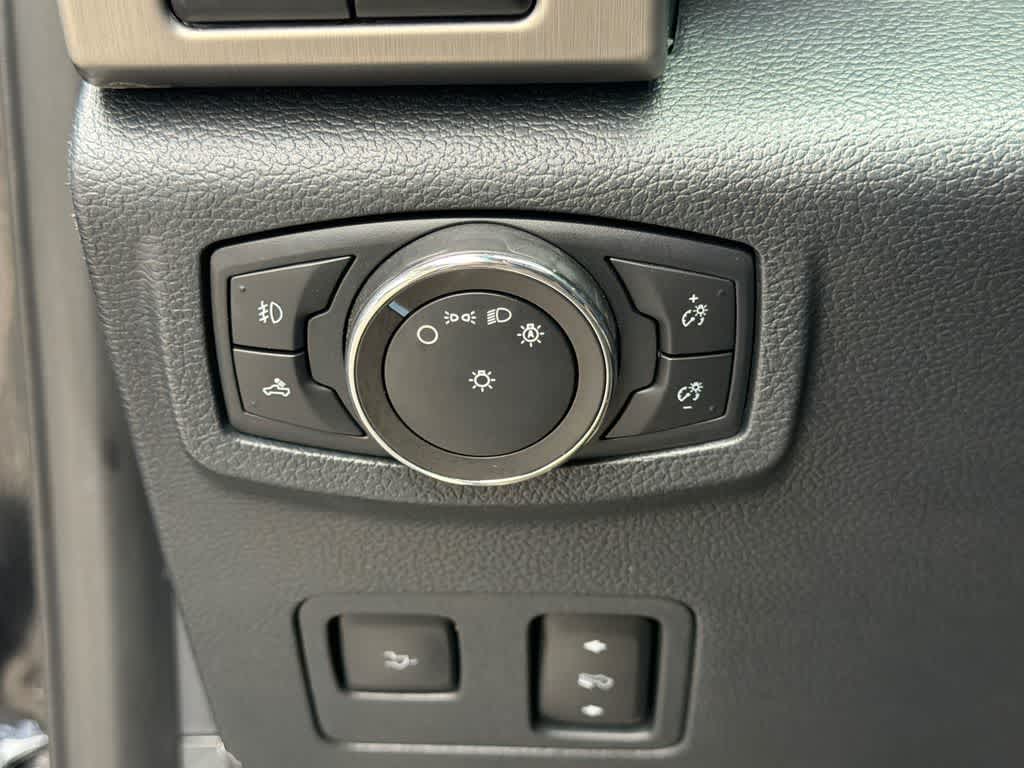 2022 Ford Super Duty F-250 SRW Platinum