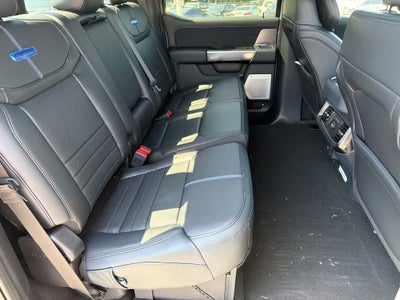 2026 Ford Super Duty F-250 SRW Platinum