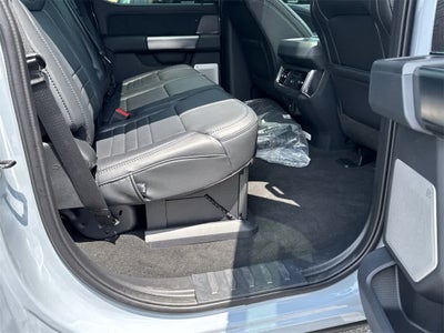 2025 Ford Super Duty F-250 SRW Platinum