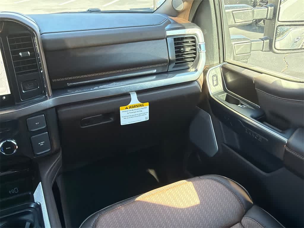 2026 Ford Super Duty F-250 SRW F-250® King Ranch®