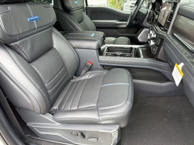2026 Ford Super Duty F-250 SRW Platinum