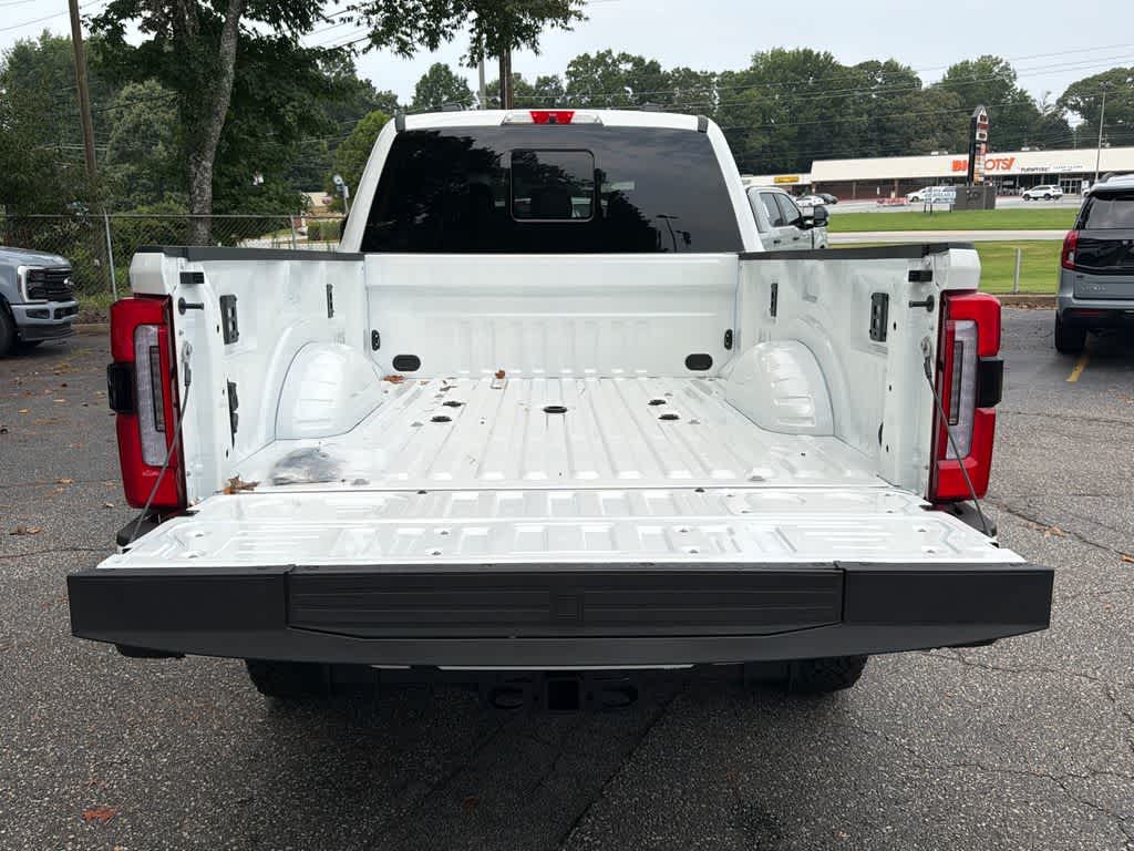 2026 Ford Super Duty F-250 SRW Platinum