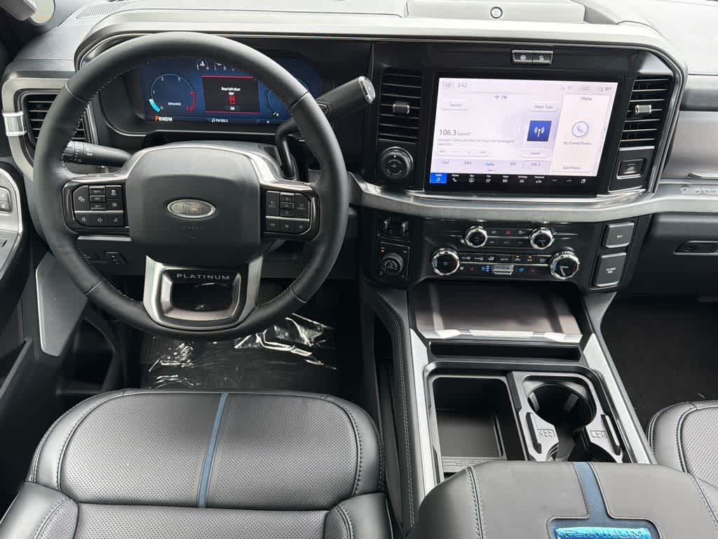2026 Ford Super Duty F-250 SRW Platinum
