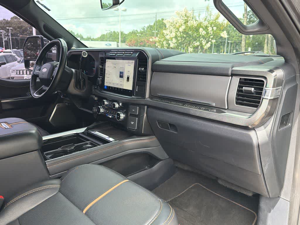 2024 Ford Super Duty F-250 Pickup Platinum