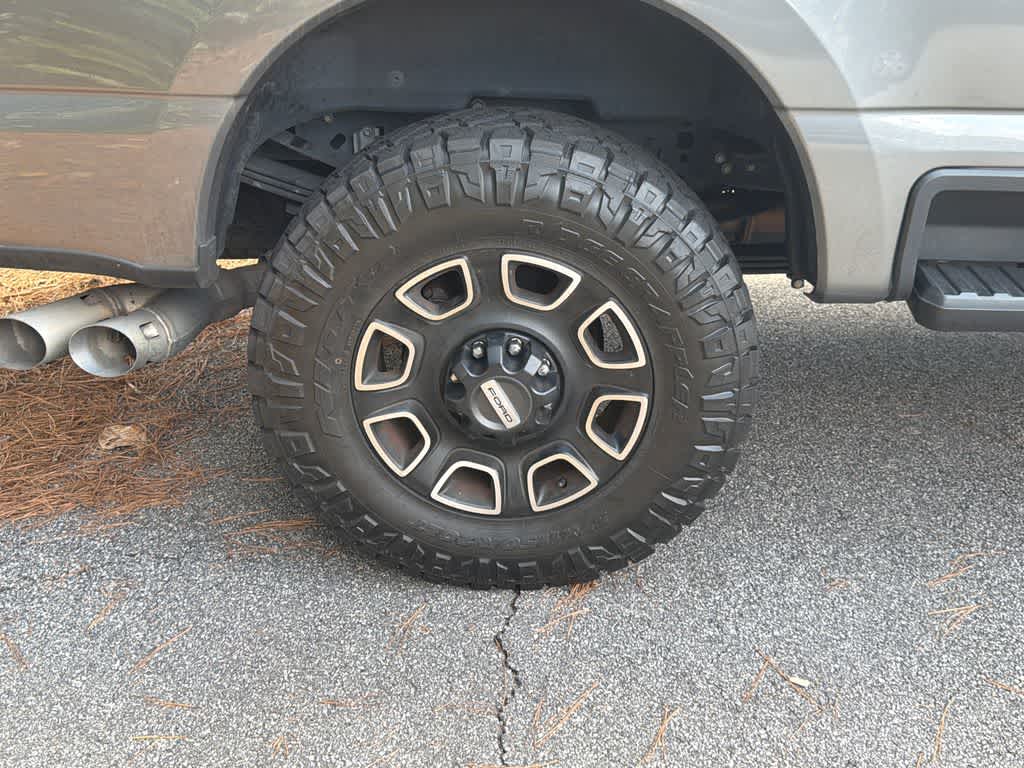 2024 Ford Super Duty F-250 Pickup Platinum