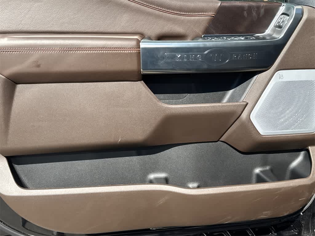 2025 Ford Super Duty F-350 SRW King Ranch