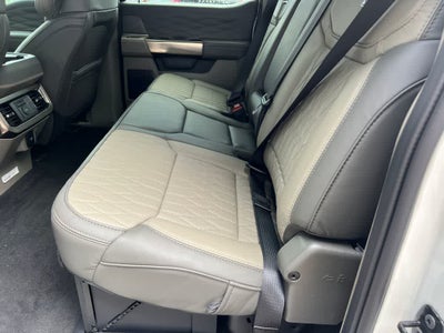 2026 Ford Super Duty F-350 SRW Platinum