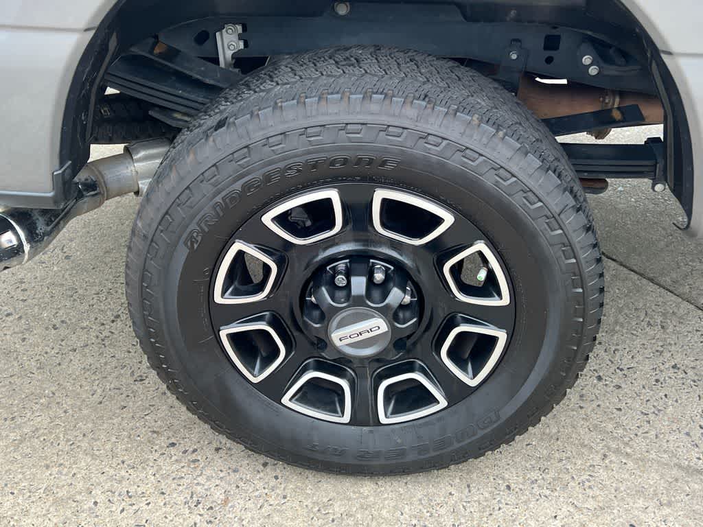 2024 Ford Super Duty F-350 SRW Platinum