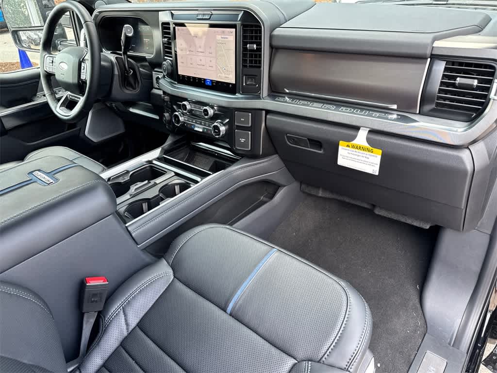 2026 Ford Super Duty F-350 SRW Platinum