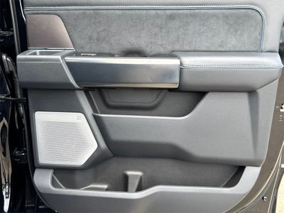 2026 Ford Super Duty F-350 SRW Platinum