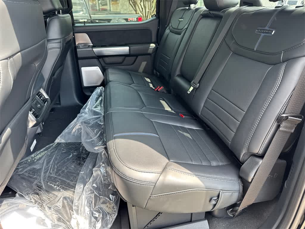 2026 Ford Super Duty F-350 SRW Platinum