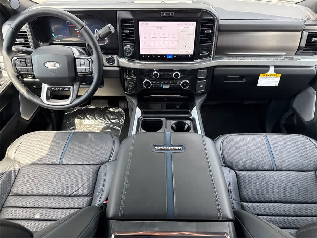 2026 Ford Super Duty F-350 SRW Platinum