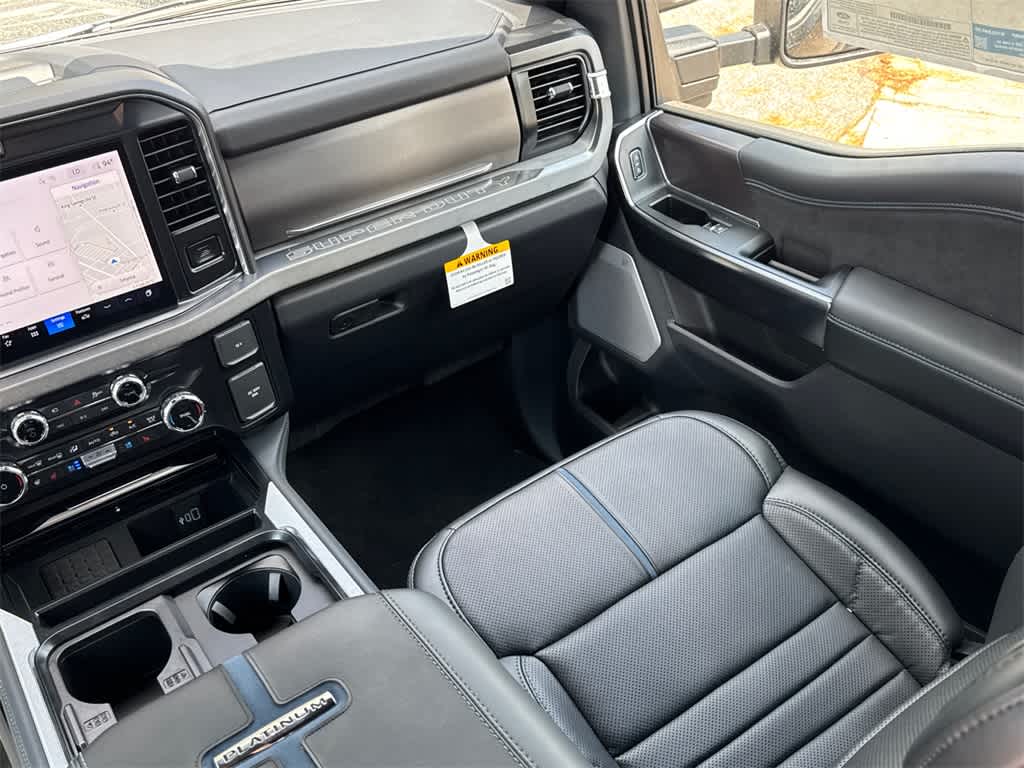 2026 Ford Super Duty F-350 SRW Platinum