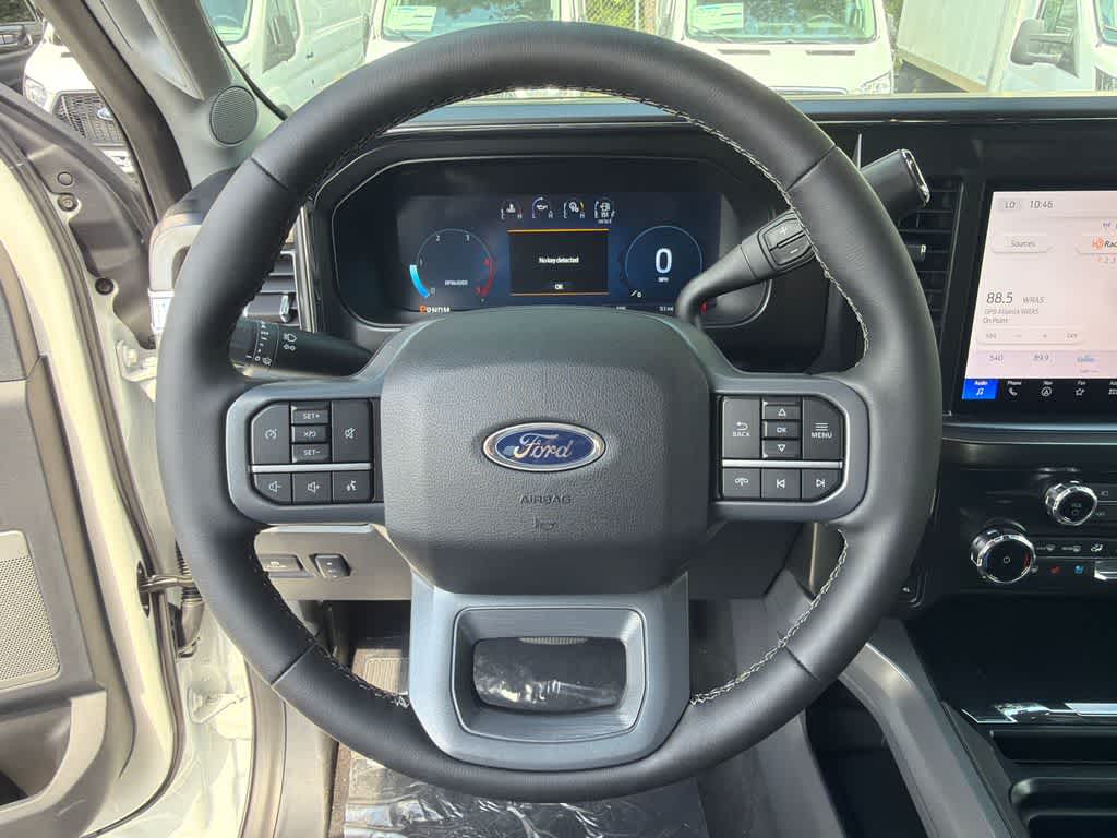 2026 Ford Super Duty F-350 SRW LARIAT