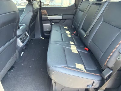 2026 Ford Super Duty F-350 SRW LARIAT