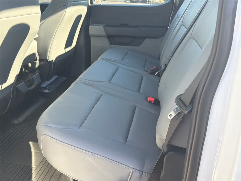 2025 Ford Super Duty F-350 SRW XL