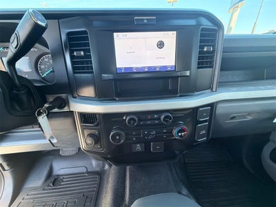 2025 Ford Super Duty F-350 SRW XL