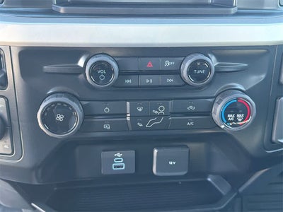 2025 Ford Super Duty F-350 SRW XL