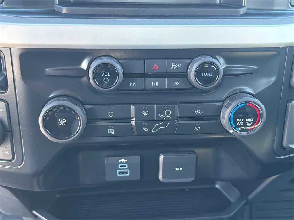 2025 Ford Super Duty F-350 SRW XL