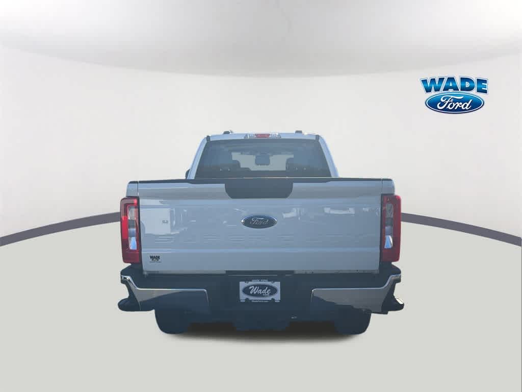 2025 Ford Super Duty F-350 SRW XL