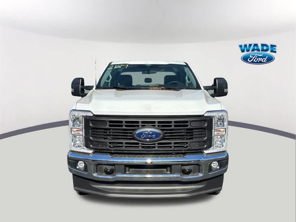 2025 Ford Super Duty F-350 SRW XL