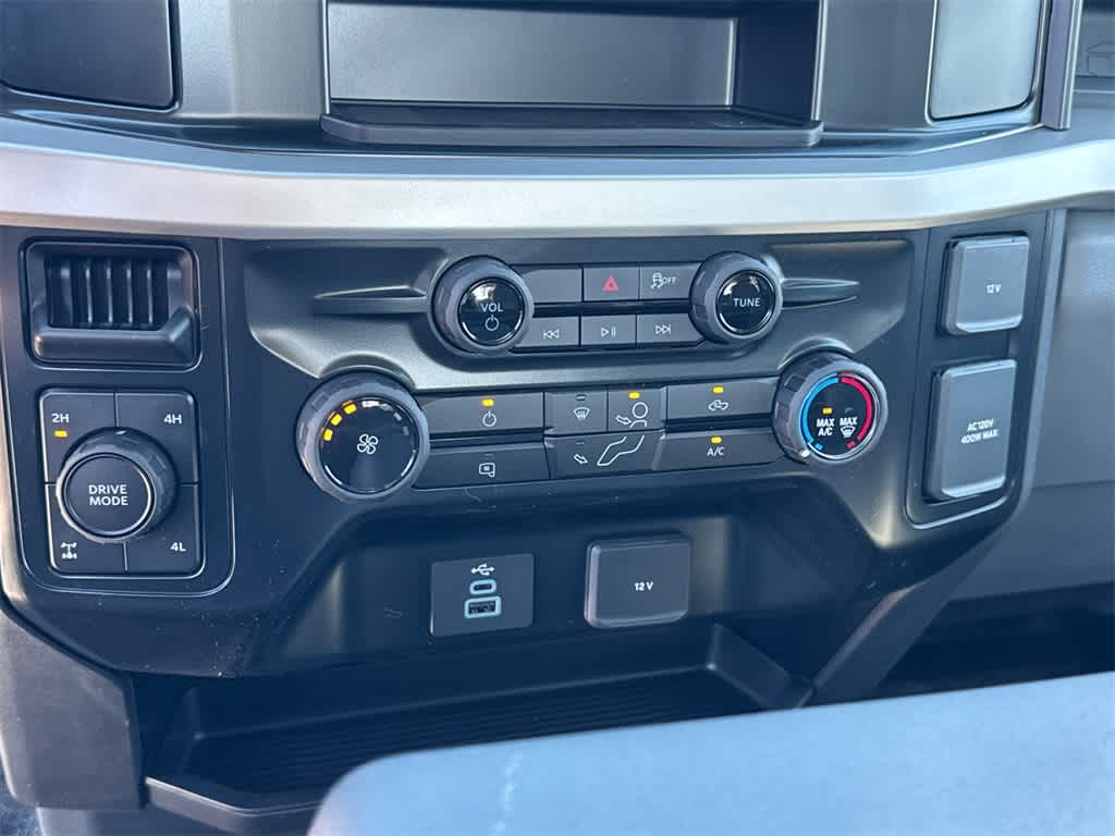 2025 Ford Super Duty F-350 SRW XL