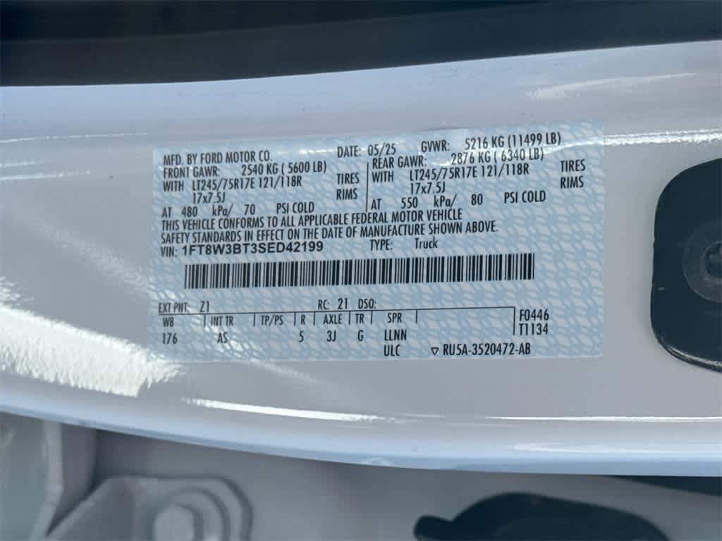 2025 Ford Super Duty F-350 SRW XL