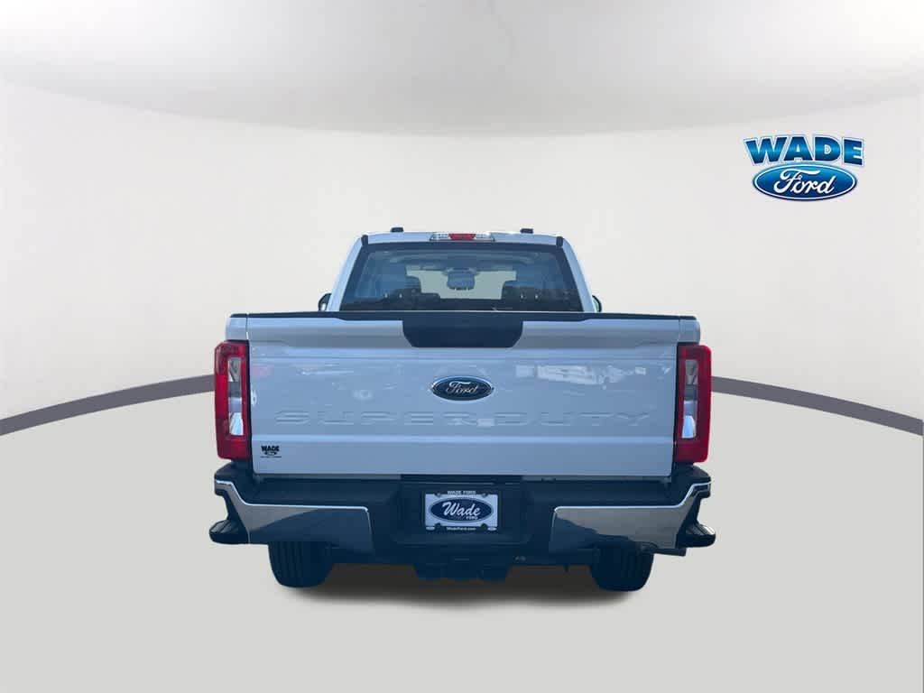 2025 Ford Super Duty F-350 SRW XL
