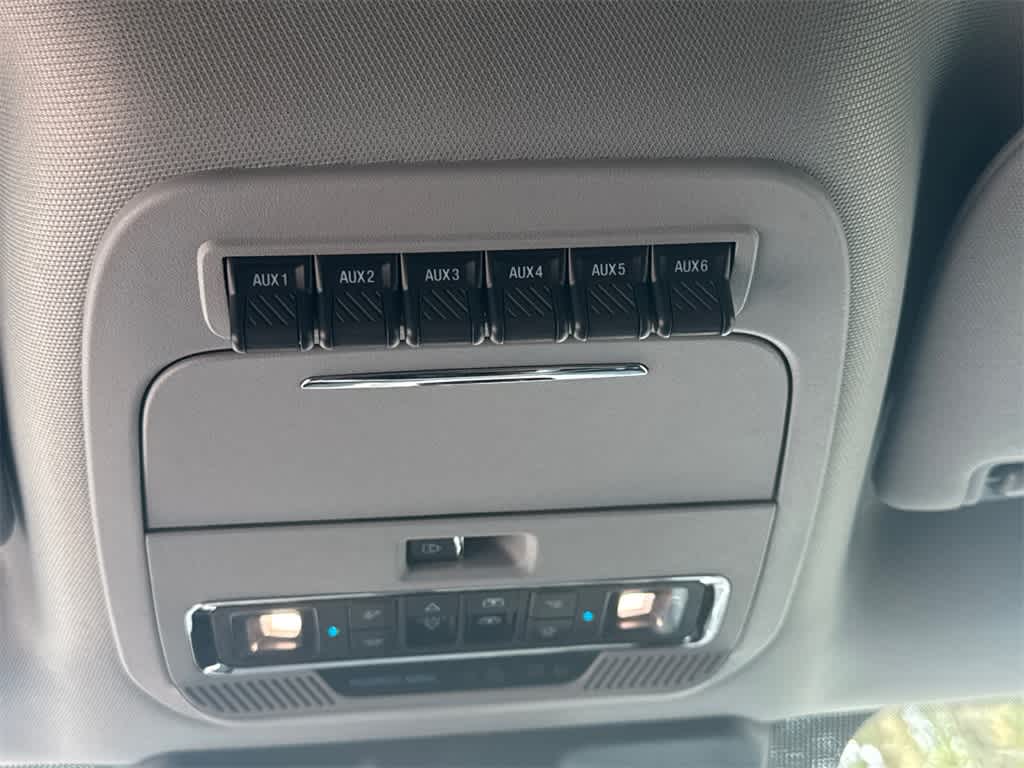 2025 Ford Super Duty F-350 SRW LARIAT