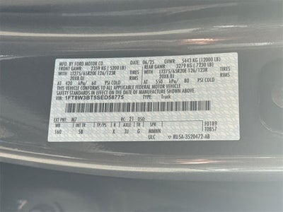 2025 Ford Super Duty F-350 SRW LARIAT