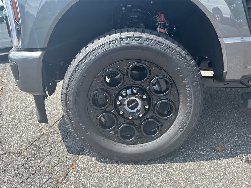 2025 Ford Super Duty F-350 SRW LARIAT