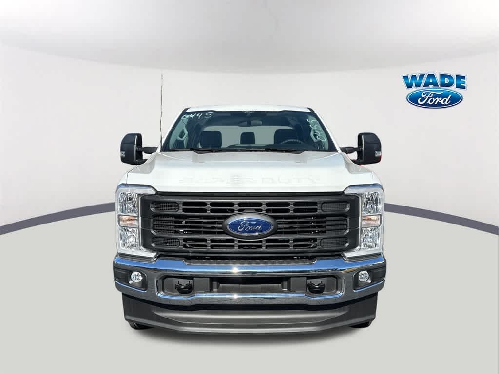 2025 Ford Super Duty F-350 SRW XL