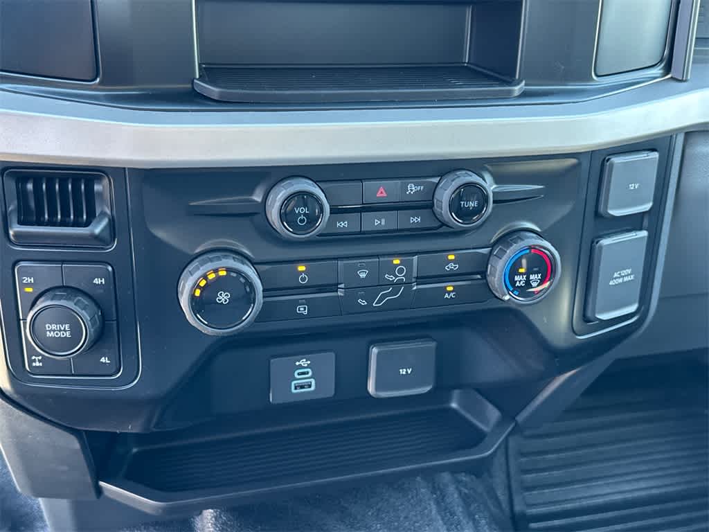 2025 Ford Super Duty F-350 SRW XL