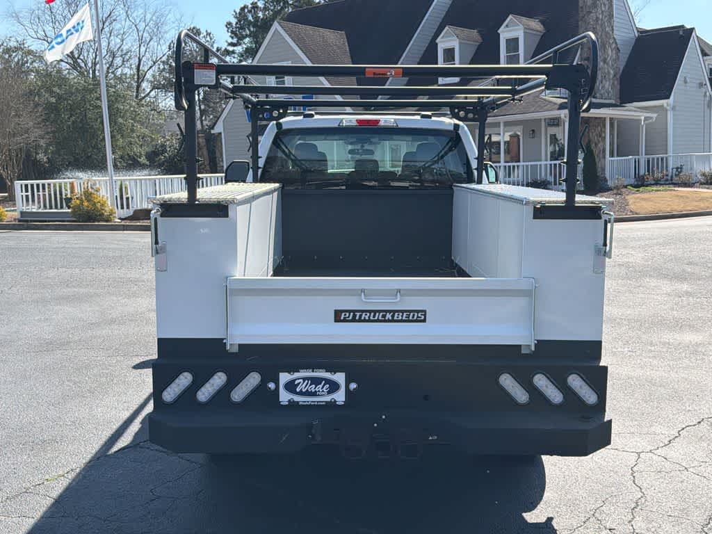 2025 Ford Super Duty F-350 SRW XL