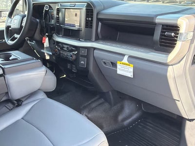 2025 Ford Super Duty F-350 SRW XL