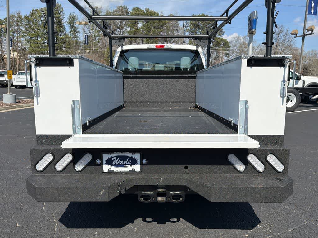2025 Ford Super Duty F-350 SRW XL